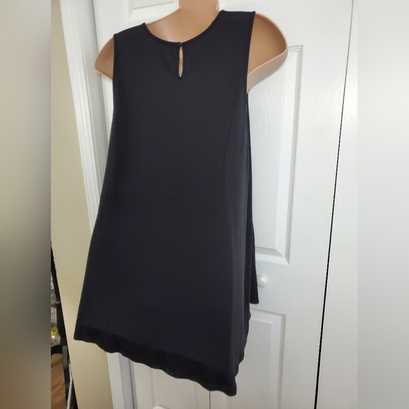 Torrid Super Soft Knits Women's Black Crochet Keyhole Sleeveless Blouse Sz 3 - Picture 8 of 13